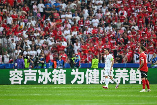 【欧洲杯】波兰1比3奥地利，鲍姆加特纳破门